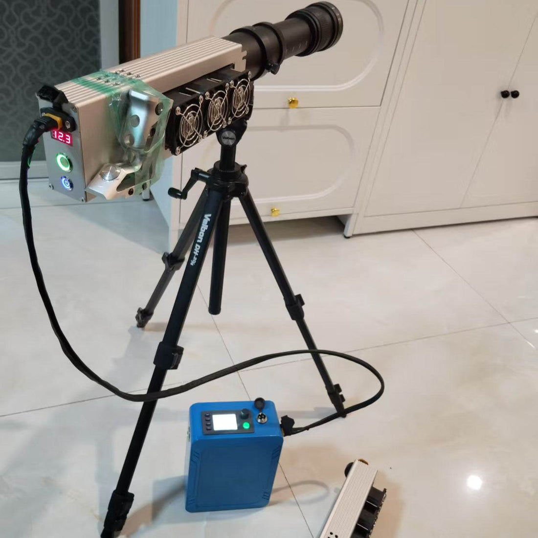 XL-500E 500W Laser Obstacle Removal Machine - front
