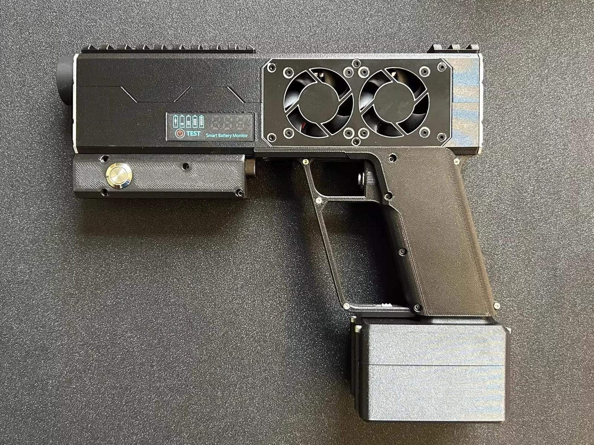 Glad Laser JGX3-130 laser igniter fitted with large removable 21700 battery pack